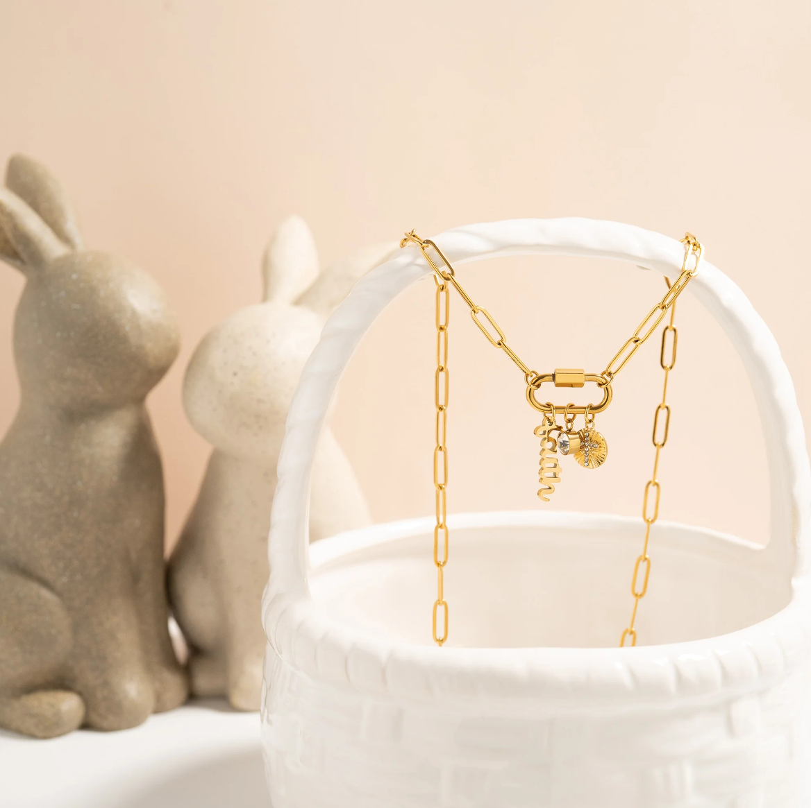 Paperclip Chain Necklace with Oval Carabiner Keeper